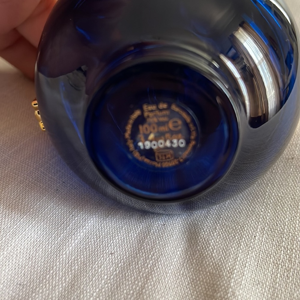 Versace Dylan Blue Empty Perfume - image 3